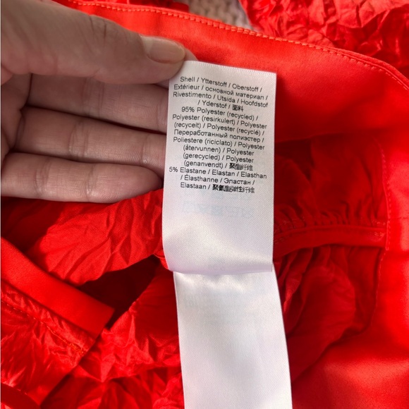 NWOT Ganni Crinkled Satin Te-Front Blouse, size 36(4), color Grenadine - Picture 6 of 8